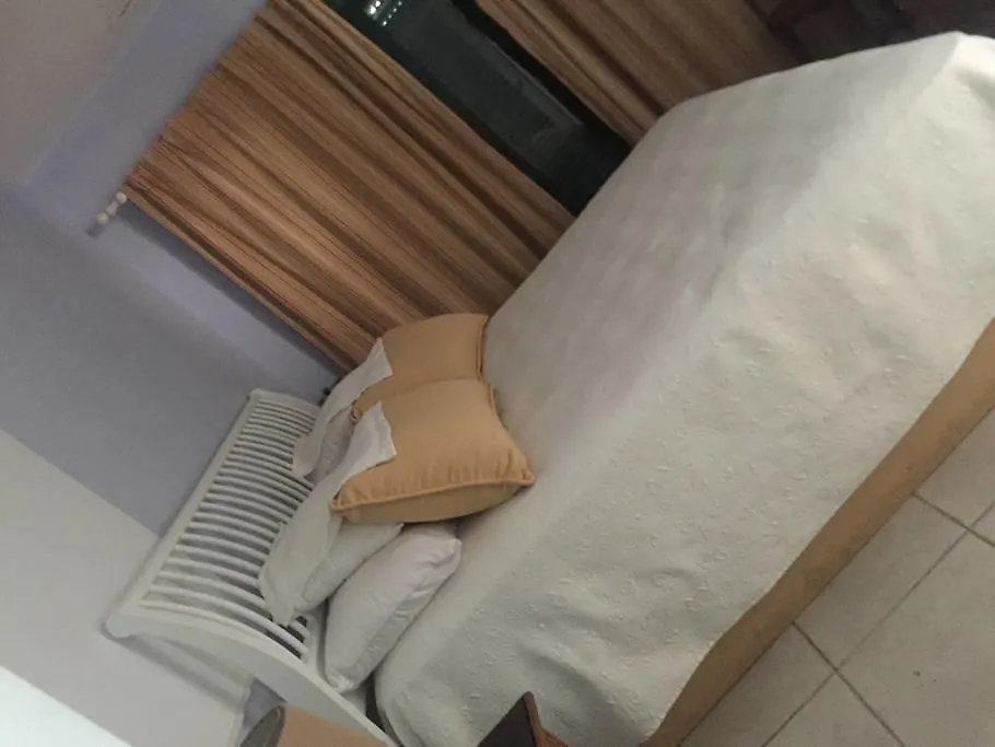 Apartamento Stanza Mare Uvero Alto